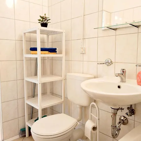 Hal05 Flex Living Monteurwohnung In Halle *