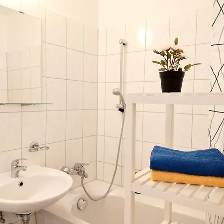 Hal05 Flex Living Monteurwohnung In Halle *